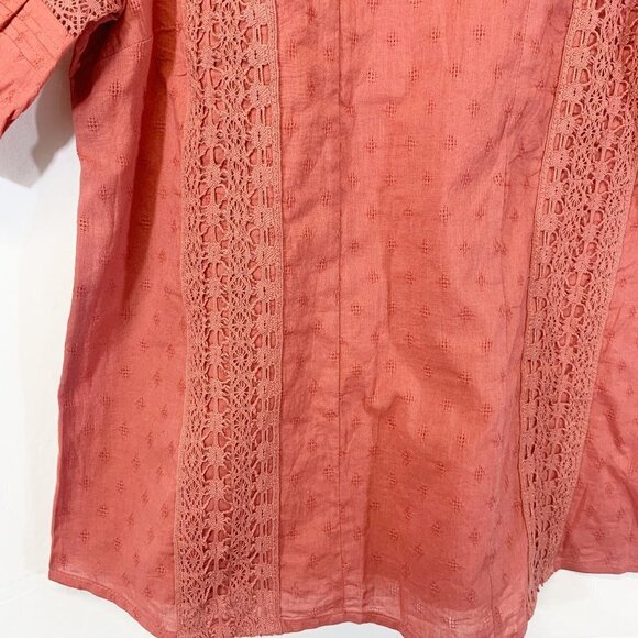 NWOT Universal Thread Puff Sleeve Lace Detail Top - Picture 4 of 10